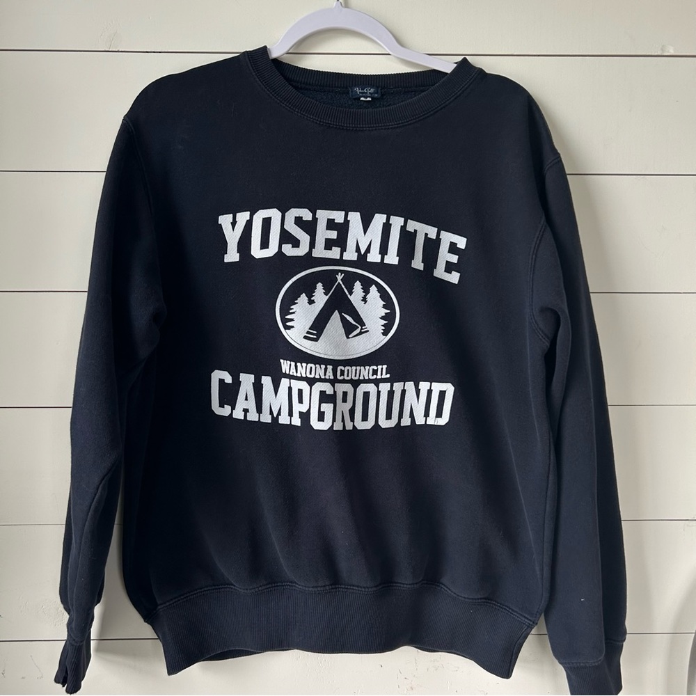 Yosemite Campground sweatshirt (size S)